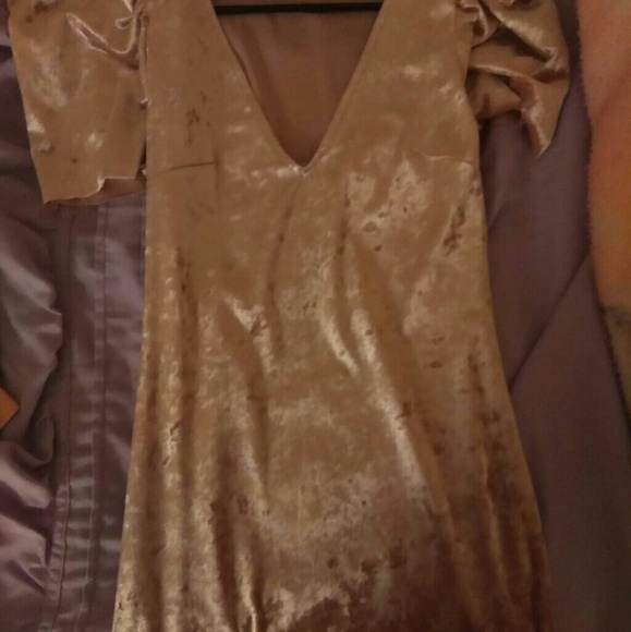 crushed velvet dress - Picture 2 of 2